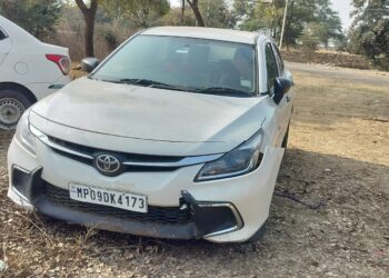 ब्रेकिंग न्यूज़:-  10 पेंटी अवैध शराब सहित गाड़ी जब्त…कालापीपल पुलिस की बड़ी कार्यवाही…।