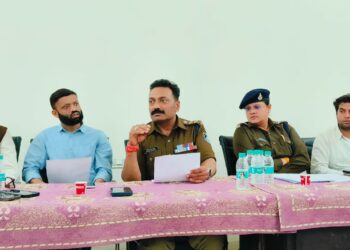 त्योहारों के मद्देनजर जबरन चंदा उगाही नहीं होगी,अथवा होगी कारवाही: एसडीओपी जितेंद्र पाठक  शांति समिति की बैठक में सड़क पर जाम,त्योहारों पर व्यवस्था, झूलों को लेकर उठे सवाल…