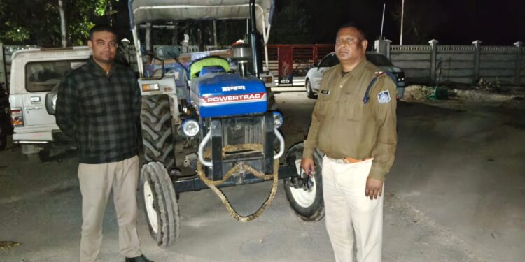*बरही पुलिस द्वारा अवैध रेत परिवहन करते ट्रैक्टर–ट्रॉली जप्त*।