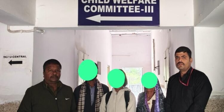 थाना ढीमरखेडा पुलिस ने नाबालिक लडकी को दिल्ली से किया दस्तयाब**