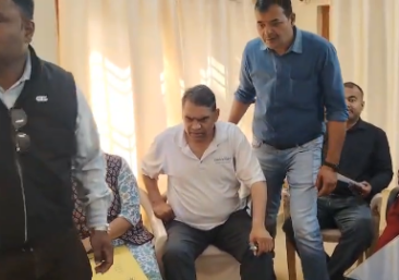 *कटनी में जबलपुर की लोकायुक्त की टीम ने की बड़ी कार्रवाई* *जल संसाधन विभाग कटनी के कार्यपालन यंत्री वी.ए. सिद्दीकी को रिटायर्ड चौकीदार से 20 हजार रुपये की रिश्वत लेते रंगे हाथों ट्रैप किया है*