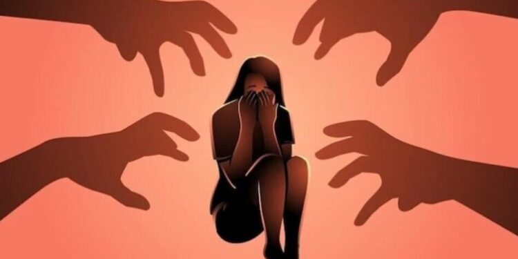 होली में महापाप: किशोरी से दो लड़कों ने गैंगरेप किया