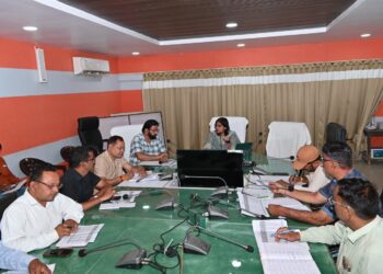 कटनी में वसूली को लेकर सख्ती, 15 कर्मचारियों को कारण बताओ नोटिस जारी