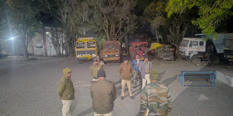 *छिंदवाड़ा पुलिस द्वारा कांबिंग गश्त के दौरान125 वारंटी को दबोचा*