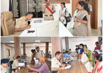 👉 जन सुनवाई में शिकायतकर्ताओं की पुलिस अधीक्षक जबलपुर श्री सम्पत उपाध्याय (भा.पु.से.) ने सुनी शिकायतें, 👉 सम्बंधित अधिकारियों को त्वरित वैधानिक कार्यवाही हेतु किया निर्देशित’ VIDEO
