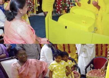 भारत की माननीय राष्ट्रपति श्रीमती द्रौपदी मुर्मू जी पूज्य महाराज जी से मिलने पधारीं। वृंदावन में निधिवन में भ्रमण