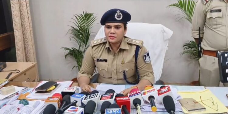 “अंतरराज्यीय चोर गिरोह का अंत! लाखों की चोरी का माल बरामद, पुलिस ने ऑपरेशन में दिखाया दम!”