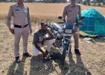 *देहात थाना अंतर्गत चोरी की बाइक बरामद, एक आरोपी गिरफ्तार*
