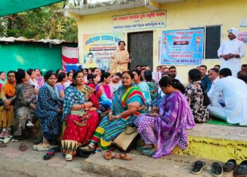 शिक्षक पात्रता परीक्षा के विरोध में अध्यापक शिक्षक संयुक्त मोर्चा ने सौंपा ज्ञापन…