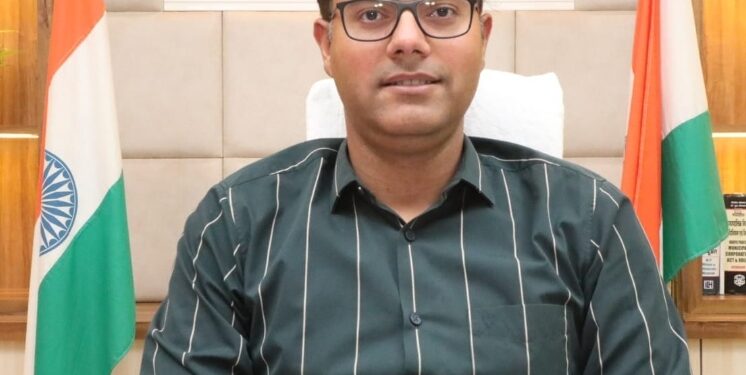 कटनी का कमाल 💥 12 लाख+ ई-केवाईसी, प्रदेश में टॉप 5 में एंट्री कलेक्टर तिवारी की सख्त मॉनिटरिंग