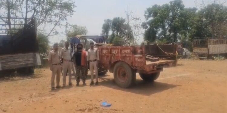 *ट्रैक्टर चोरी के आरोपी को ढीमरखेड़ा पुलिस ने किया गिरफ्तार, वाहन बरामद*