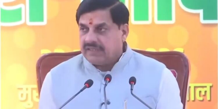किसानों को ग्रामीण क्षेत्र की कृषि भूमि के भूअर्जन पर मिलेगा बाजार दर का 4 गुना मुआवजा