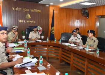 पुलिस महानिदेशक श्री कैलाश मकवाणा की अध्‍यक्षता में रेलवे सुरक्षा एवं सिंहस्थ-2028 की तैयारियों को लेकर पुलिस मुख्यालय में उच्चस्तरीय समन्‍वय समिति की बैठक आयोजित