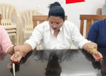 लोकायुक्त का जबरदस्त ट्रैप महिला इंजीनियर 15 हजार की रिश्वत लेते रंगेहाथों पकड़ी! 😱🔥