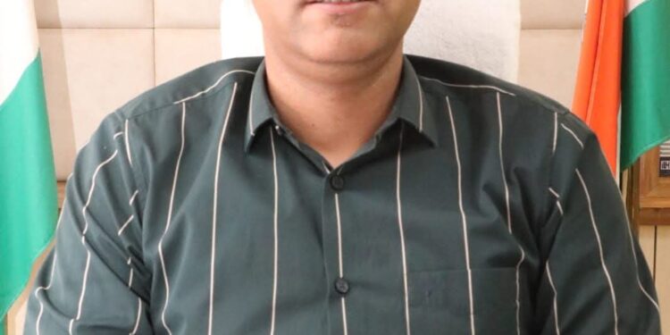 🔥 गांव-गांव पानी की जंग! कलेक्टर तिबारी का बड़ा एक्शन, हर ब्लॉक में बना कंट्रोल रूम 😱