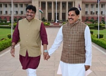 ग्राम रोलाखेड़ी के पंकज जोशी बने ‘खादी तथा ग्रामोद्योग बोर्ड के अध्यक्ष नियुक्त’समर्थकों में भारी हर्ष