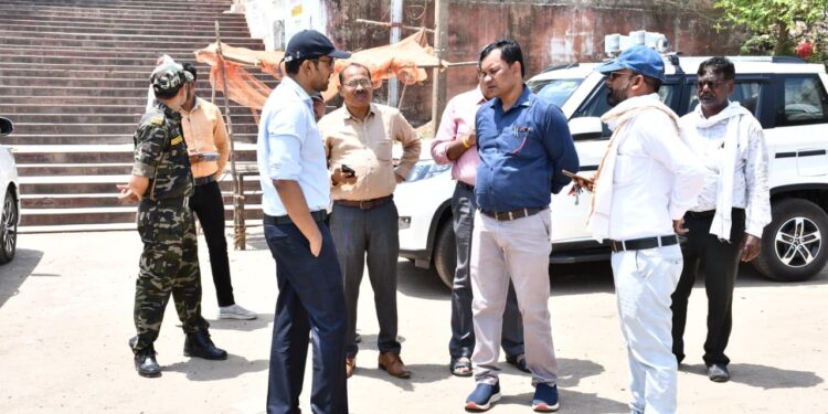 नर्मदा में चलने वाली नावों में सुरक्षा व्यवस्था बनाए रखें*  *हंडिया के नर्मदा घाट को प्लास्टिक फ्री बनाया जाएगा*