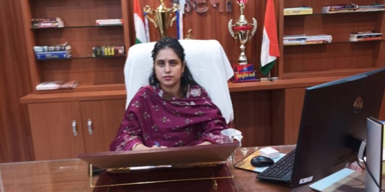 जिला पंचायत CEO कौर का बड़ा आदेश स्कूलों में साफ पेयजल सुनिश्चित करने मुहिम
