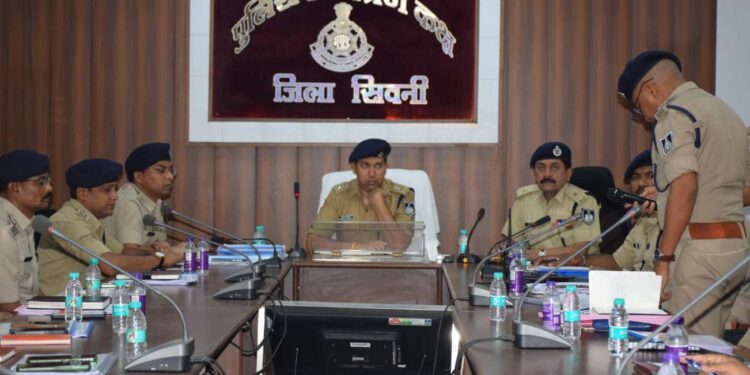 *नवागत पुलिस अधीक्षक कृष्ण लालचंदानी ने ली जिले की पहली क्राइम मीटिंग, अपराधियों पर सख्त कार्रवाई के दिए निर्देश*