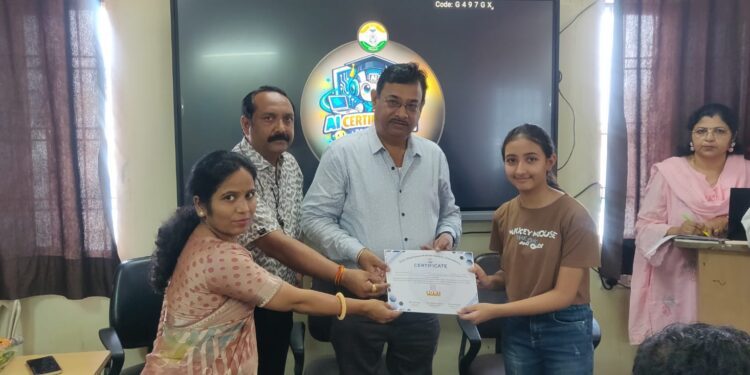 *10 दिवसीय एआई आधारित प्रशिक्षण सम्पन्न शासकीय सेवक वेलफेयर सोसायटी छिन्‍दवाड़ा की विशेष पहल*  *विद्यार्थियों ने आधुनिक AI टूल्स का किया ज्ञानार्जन एवं प्रमाण पत्र प्राप्त किया*