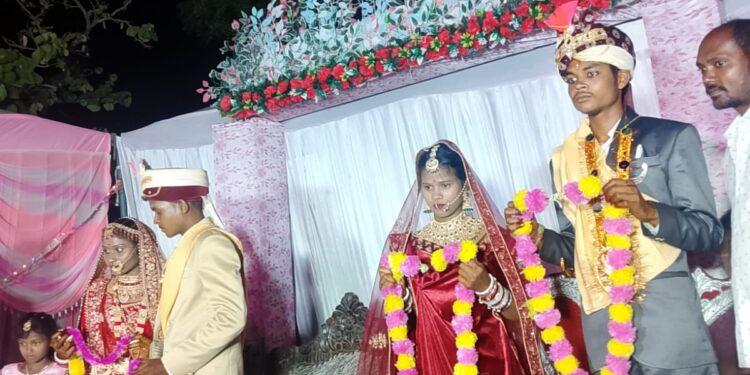 सगाई के तुरंत बाद गरीब पिता का निधन के बाद बड़वारा विधायक ने अपने निजी खर्च से किया बेटी का कन्यादान