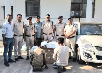 सिटी कोतवाली पुलिस ने स्विफ्ट कार में अवैध शराब का जखीरा पकड़ा,फिर आया शराब माफिया श्याम ठाकुर का नाम सामने…!वीडियो