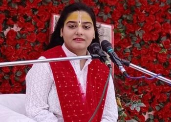 *श्रीमद्भागवत कथा के दूसरे दिन राजा परीक्षित के प्रसंग सुन भाव-विभोर हुए भक्त*