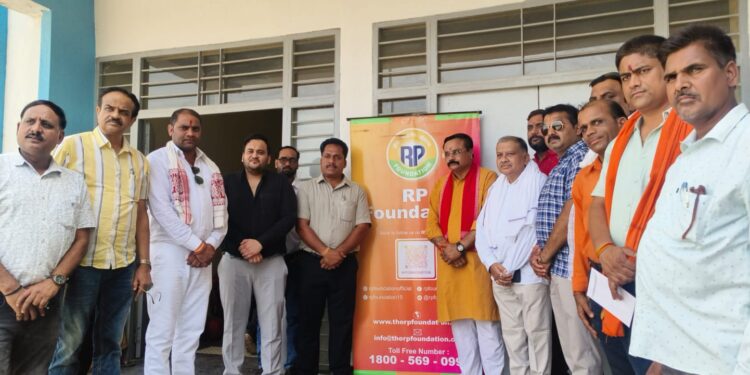 स्वास्थ्य शिविर में 4500 लोगों को मिला निशुल्क इलाज 523 मरीजों को भोपाल रिफर कर उनका समुचित इलाज