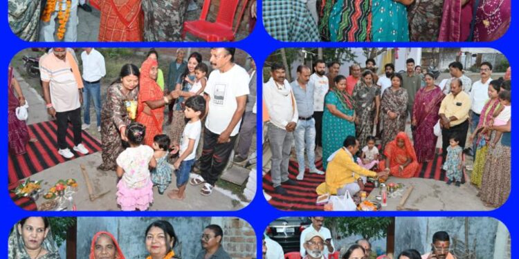 *जनता के बीच पहुंचीं महापौर श्रीमती सूरी: वार्डों में पैदल भ्रमण कर लिया सफाई व्यवस्था का जायजा,नागरिकों से लिया सीधा फीडबैक** *वर्षा ऋतु से पूर्व नाले-नालियों की सफाई के दिए सख्त निर्देश*