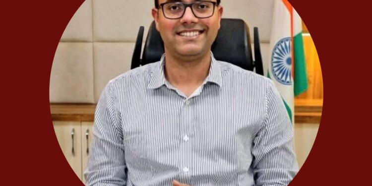 फार्मर रजिस्ट्री में तेजी लाने कलेक्टर के सख्त निर्देश, हर किसान की आईडी और खसरा लिंक करना अनिवार्य