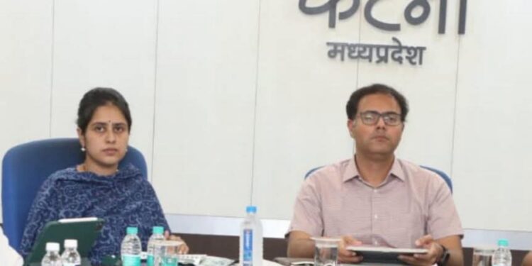 खनिज संसाधन विभाग के सचिव ने डीएमएफ कार्यों को लेकर वीडियों कॉन्फ्रेंसिंग में दिये निर्देश संशोधित नियमों के अनुसार होंगे डीएमएफ की राशि से कार्य