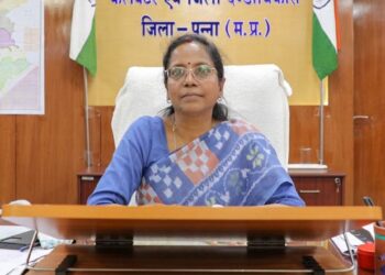 कलेक्टर ने ग्रामीण उद्यान विस्तार अधिकारी बनवारी लाल कुशवाहा को किया निलंबित