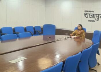 मुख्यमंत्री डॉ. यादव ने वीसी के माध्यम से जिला कलेक्टर्स को किया संबोधित