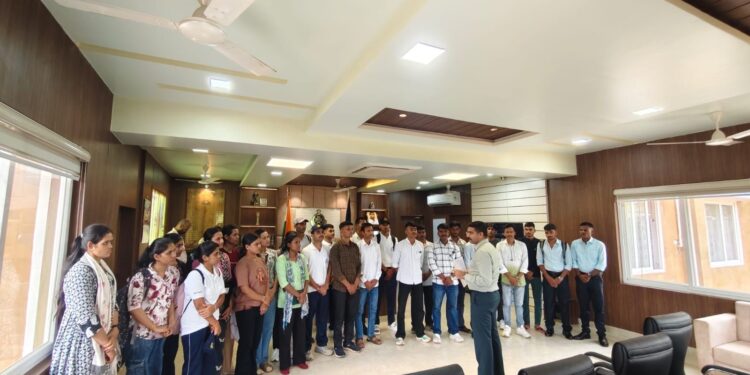 कटनी पुलिस परिवार में शामिल हुए 41 जवान नियुक्ति पत्र पाकर छल की खुशी