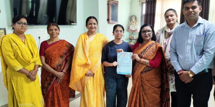 कटनी की बेटी नम्रता चतुर्वेदी ने SET परीक्षा में लहराया परचम बनीं सहायक प्राध्यापक पद के लिए पात्र