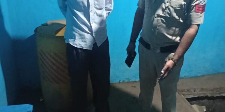 🚔 कटनी में पुलिस का बड़ा एक्शन अवैध शराब कारोबारियों पर चला ‘ऑपरेशन शिकंजा’