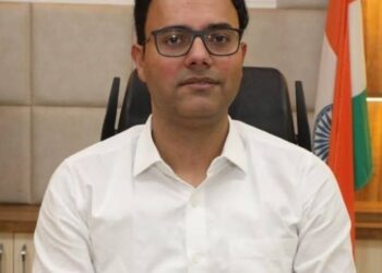 🚨 कटनी में 21 जून तक मेगा जनकल्याण अभियान! 🚨 🌳 “एक पेड़ मां के नाम” से लेकर जनकल्याण शिविर और योग महोत्सव तक 🧘‍♂️
