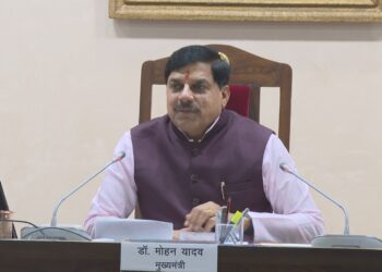 *सीएम डॉ. मोहन ने लगाई अहम फैसलों पर मुहर, कपास पर मंडी फीस की दर 1% से घटाई, जानें डिटेल*  – *मुख्यमंत्री डॉ. यादव की अध्यक्षता में हुई कैबिनेट* – *जन-कल्याण के लिए 13 हजार 800 करोड़ रुपये की स्वीकृति*