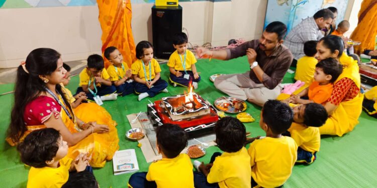*राम शांति विद्या मंदिर में हर्षोल्लास के साथ संपन्न हुआ ‘विद्या आरंभ संस्कार’*