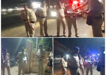 *अतिरिक्त पुलिस अधीक्षक कमल मौर्य ने शहर भ्रमण कर चेकिंग पॉइंटों का किया निरीक्षण, पुलिस बल को दिए आवश्यक दिशा-निर्देश*