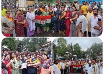 कटनी में महिला कांग्रेस का जोरदार प्रदर्शन चुनाव आयोग प्रमुख का पुतला दहन