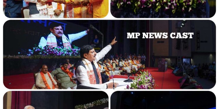 *सीएम डॉ. मोहन ने किया लोकतंत्र सेनानियों का सम्मान, कहा- आपकी वजह से भारत दुनिया का सबसे बड़ा लोकतांत्रिक देश*  – *भोपाल के रवींद्र भवन में आयोजित लोकतंत्र सेनानी प्रादेशिक सम्मेलन* – *मुख्यमंत्री डॉ. मोहन यादव ने की लोकतंत्र सेनानियों पर पुष्प वर्षा* – *कांग्रेस और उसकी नीतियों पर जमकर बरसे प्रदेश के मुखिया* – *लोकतंत्र सेनानियों के तीर्थाटन के लिए चलेगी स्पेशल ट्रेन*