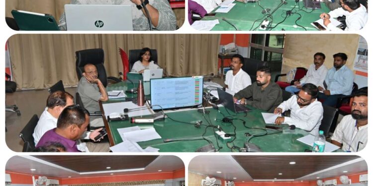 निगमायुक्त तपस्या परिहार का बड़ा एक्शन लंबित मामलों पर सख्ती, अधिकारियों को दिए कड़े निर्देश Katni News