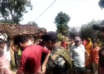पिता ने अपनी तीन बेटियों को उतारा मौत के घाट!