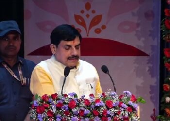 मुख्यमंत्री डॉ. मोहन यादव के मुख्य आतिथ्य में जबलपुर में वीरांगना रानी दुर्गावती के बलिदान दिवस के अवसर पर आयोजित कार्यक्रम*
