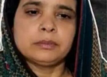 🔥 पति की हत्या… 45 दिन तक घर में दफन रहा राज! बाथरूम का फर्श टूटा तो उड़ गए होश 🔥