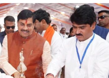 “गांव-गांव गूंज रही एक ही चर्चा”  विधायक घनश्याम चंद्रवंशी की बढ़ती सक्रियता..! जनसंपर्क से लेकर विकास कार्यों तक तेज हुई रफ्तार,
