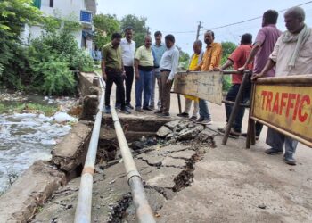 सांसद दर्शन सिंह चौधरी की पहल पर रेलवे बंगलिया अंडरपास का मार्ग प्रशस्त, अधिकारी प्रस्ताव बनाकर भेजेंगे…वीडियो