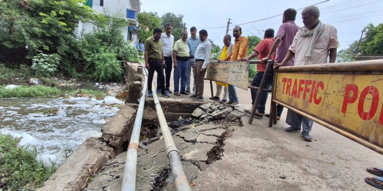 सांसद दर्शन सिंह चौधरी की पहल पर रेलवे बंगलिया अंडरपास का मार्ग प्रशस्त, अधिकारी प्रस्ताव बनाकर भेजेंगे…वीडियो
