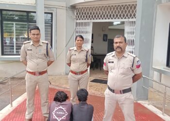 थाना स्लीमनाबाद पुलिस ने नाबालिग बालिका से बालात्कार करने वाले 02 आरोपियो को 24 घंटे के अंदर किया गिरफ्तार*
